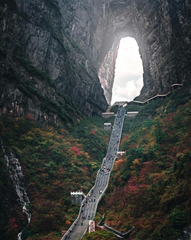 @rkrkrk_Tianmen Mountain region Gate