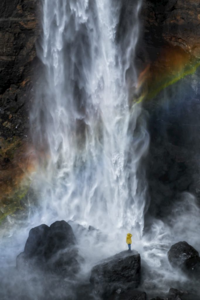 @niklasspether a and Iceland cascade rainbow