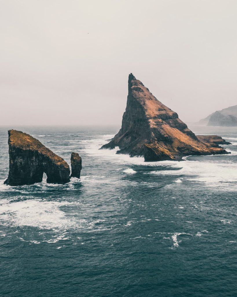 @thebreathoficeland and faroe island