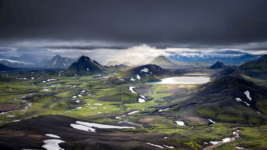 @travelsofatef and Iceland Highlands