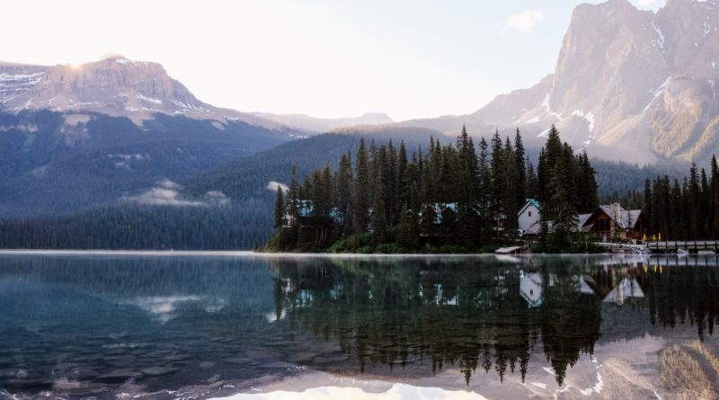 @wild.ham and 2 emerald lake