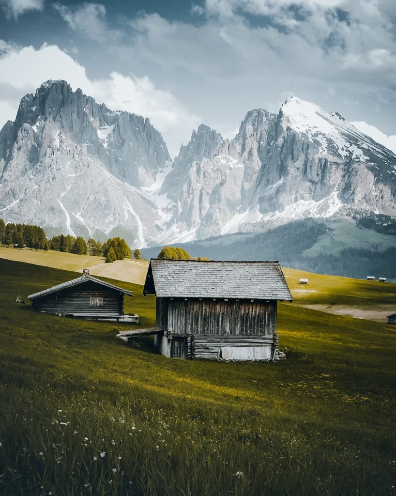 @janpallmer and Dolomites hut