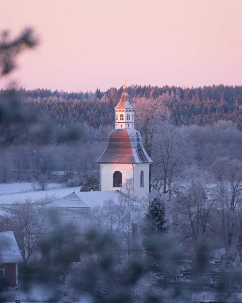 @kewphotography_ and Sweden church