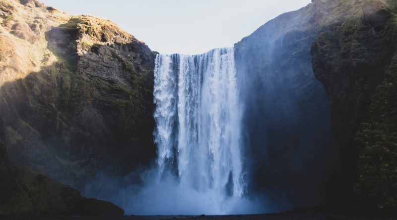 @anapl_fotografia and Iceland waterfall