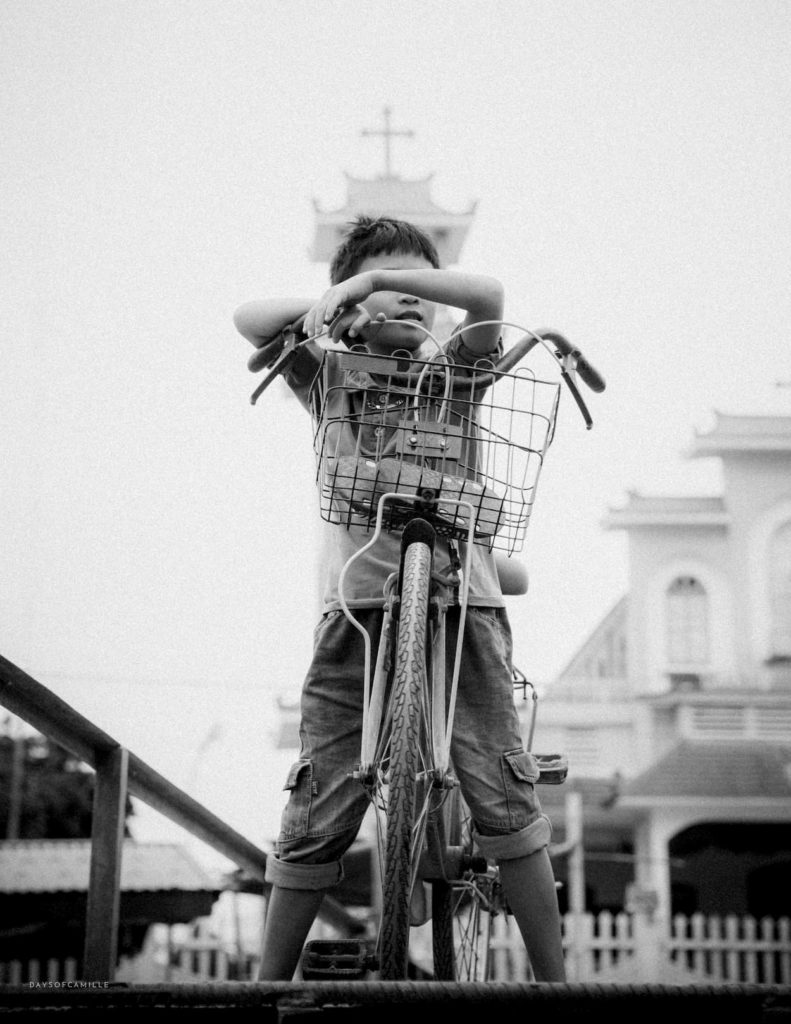 @daysofcamille, black and white portrait, Vietnam