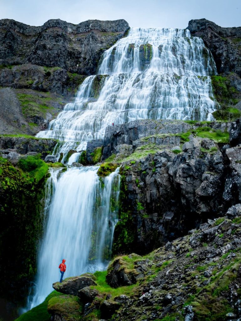 @ilynx_ and Icelandic waterfall