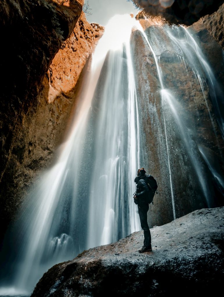 @ilynx_ and waterfall portrait