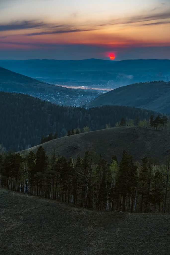 @mike_bazhenov and sunrise, peak view
