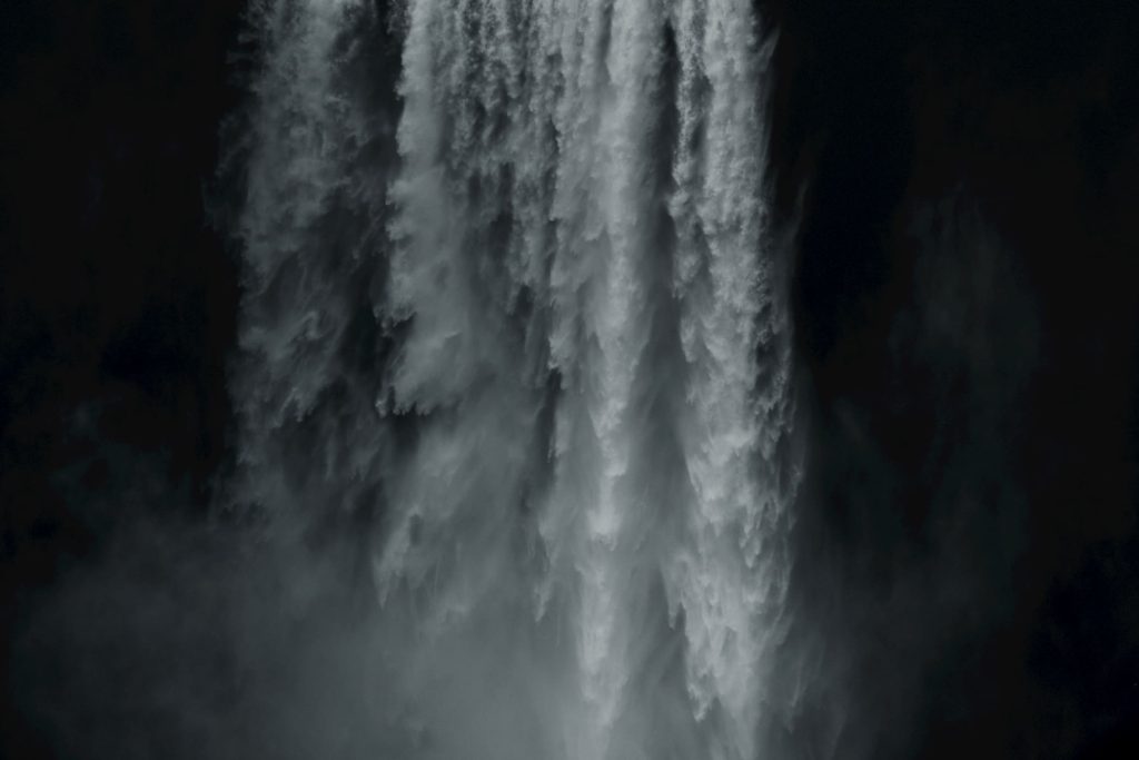 @tom_tdx_traveler and waterfall, Iceland