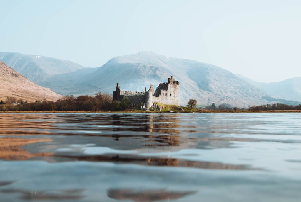 Kilchurn Castle_Scotland, @with.patrick