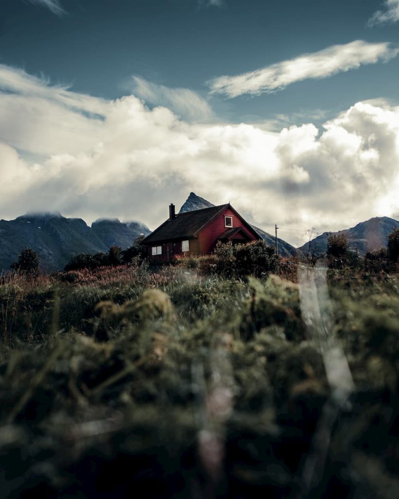 @tommypson_Lofoten_house