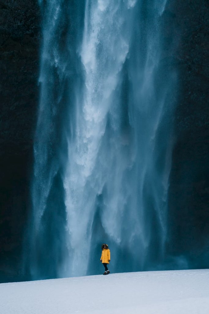 @thewandertravels_Iceland_waterfall