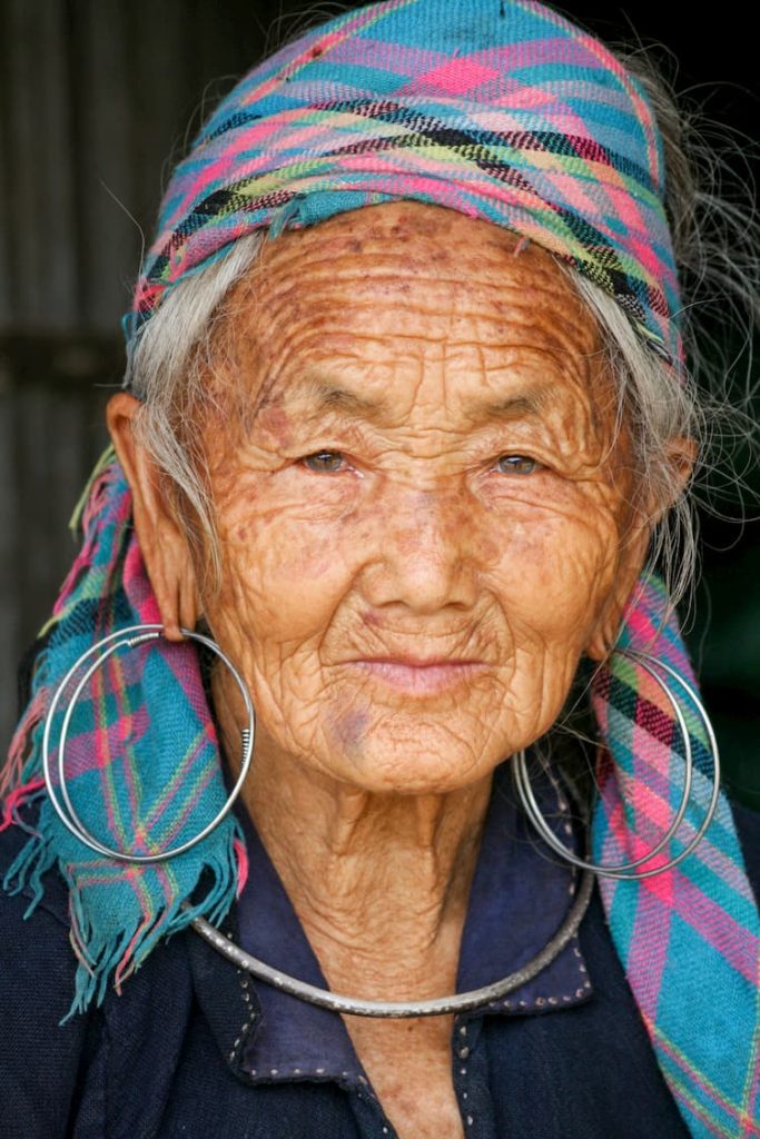 Vietnam_Hmong Lady_@lore_explore