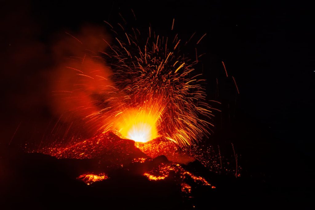 @eliapriolo_Eruption_Volcano_Italy