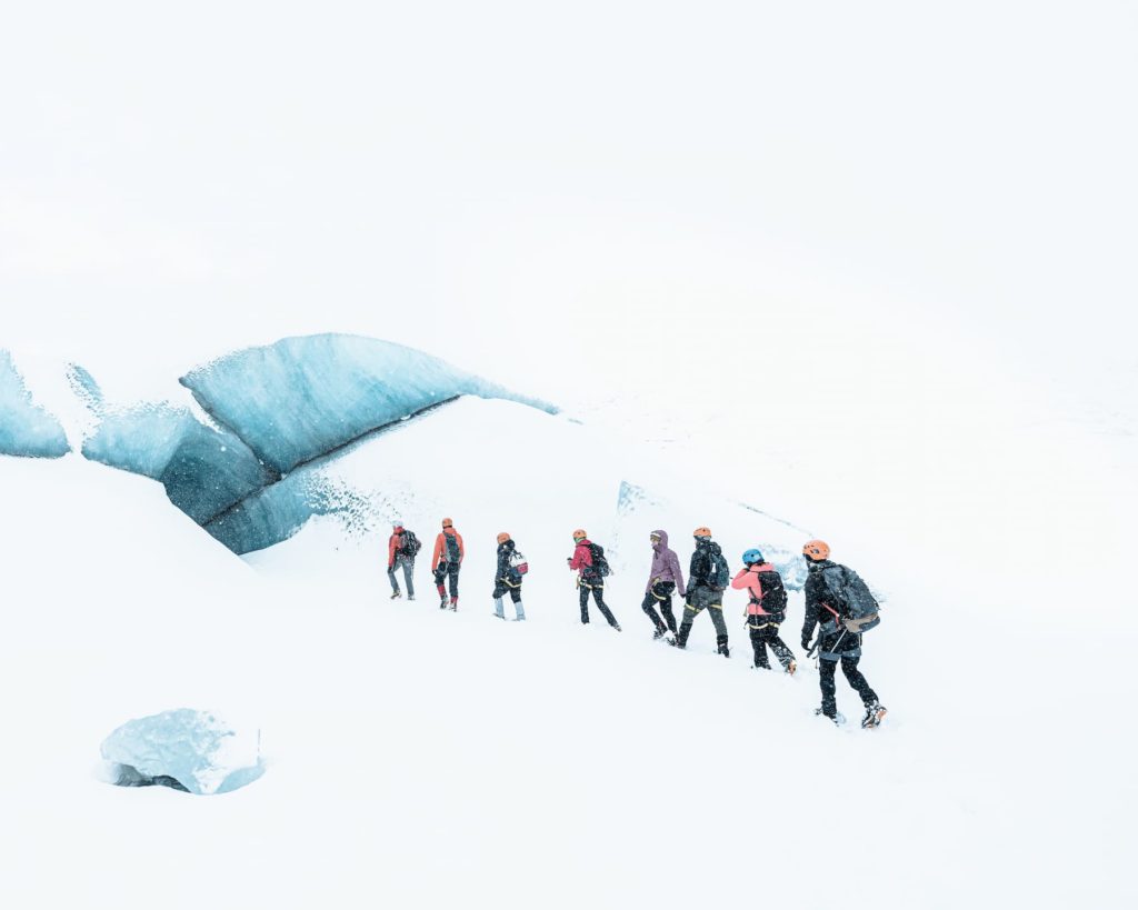 @picturesbyjerome_Walking_In_The_Glacier_Lagoon