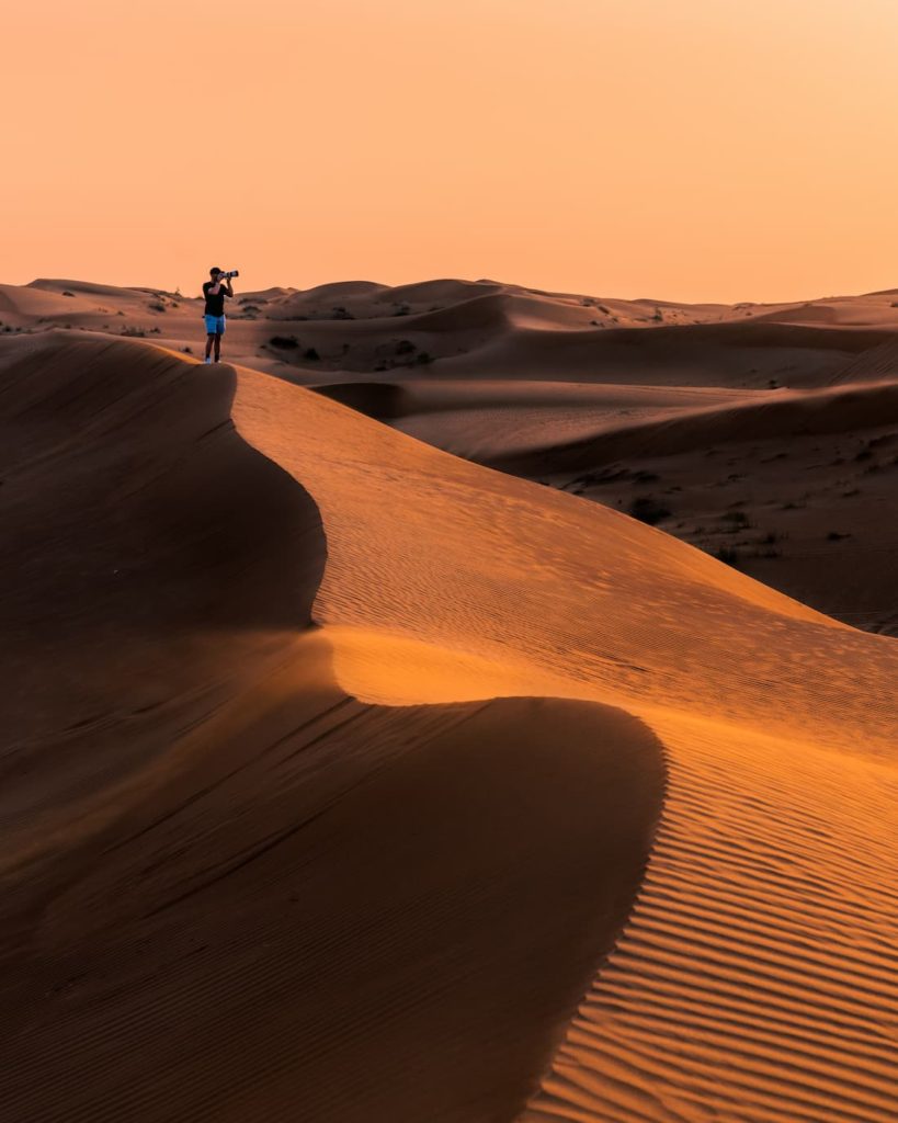 Desert Dubai - @juliansimpson.js