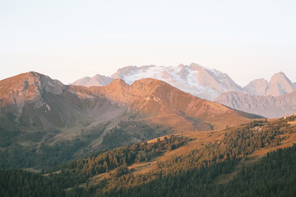 View_from_the_Passo_di_Valparola_MichaelSchuh