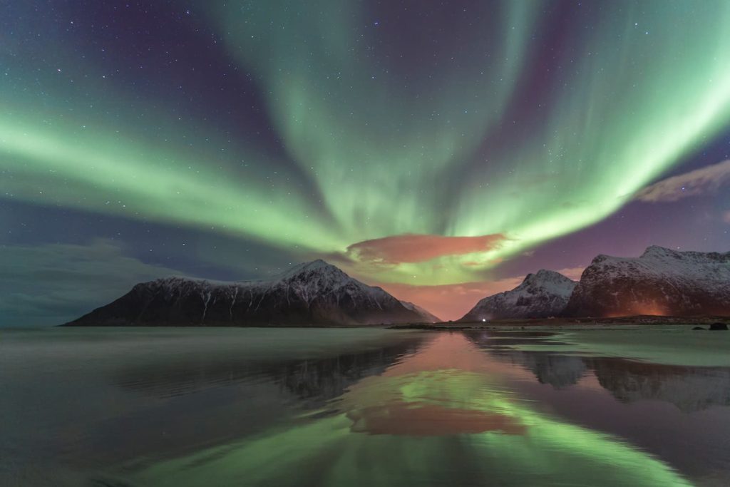 Aurora-Lofoten-Norway-@carlaregler