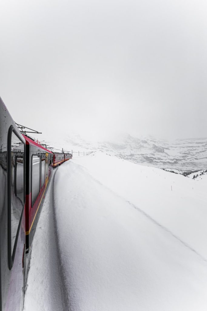 Switzerland- Jungfrau train - @farfadexphotography