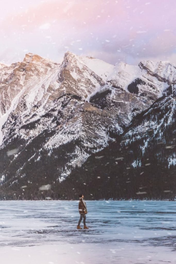 Lake Minnewanka, Alberta, Canada - Thibault Havart