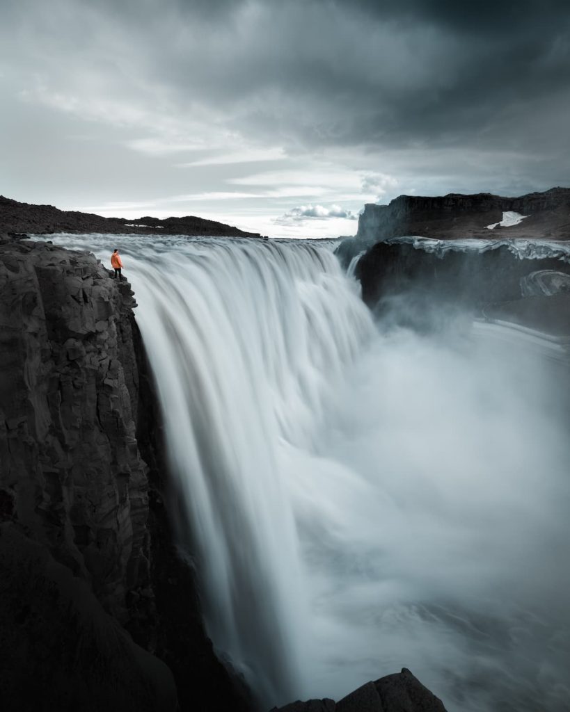 @pebuyck_Waterfall_Iceland