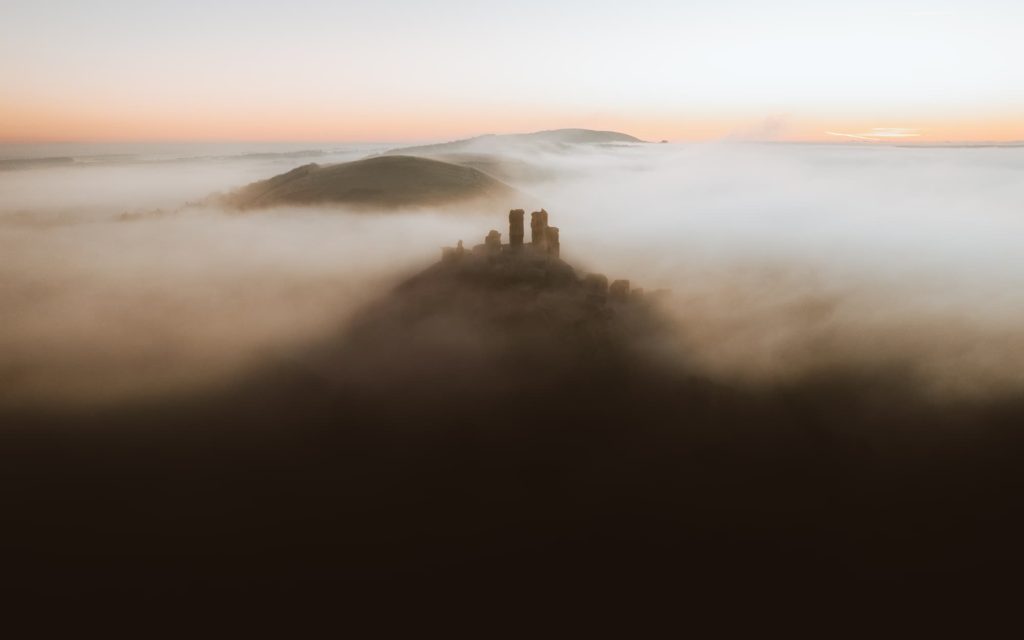 @framesbyben_UK_CorfeCastle_Dorset_Ben(Landscape)