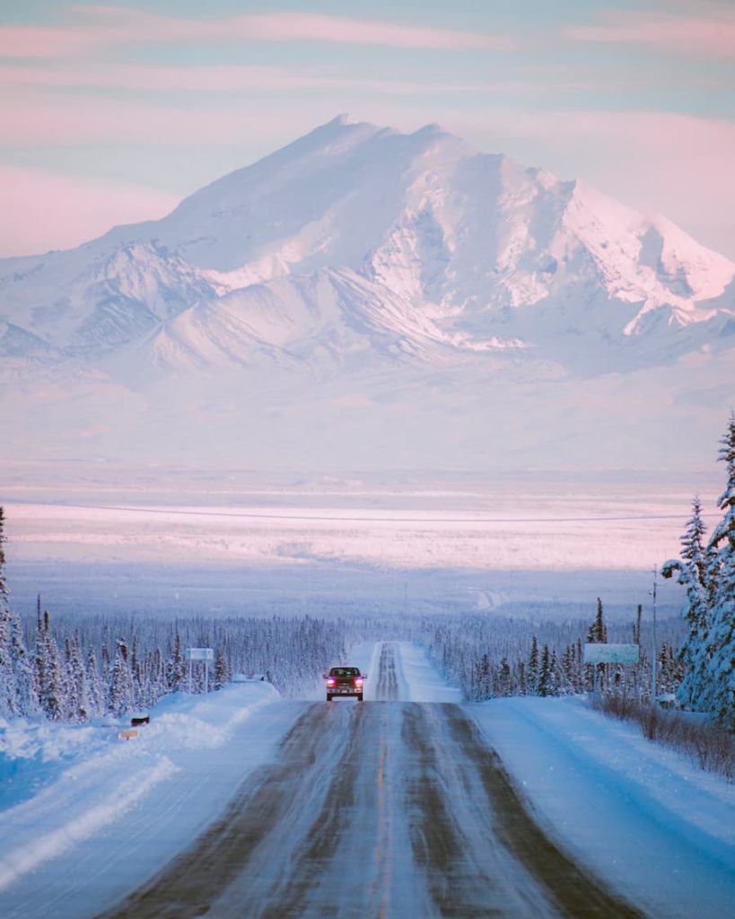 @patrickthunphoto_Alaska_Winter_Road