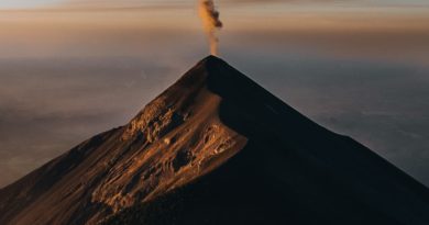 @uhurupic, Volcano