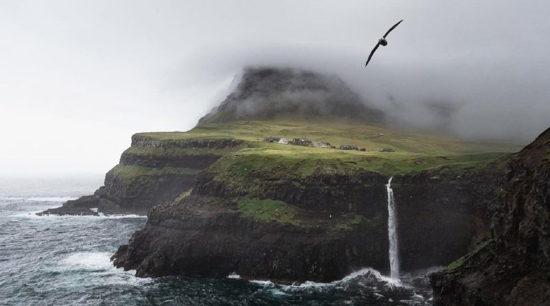 @darylswalker_Faroe_Islands_Nomadict_1