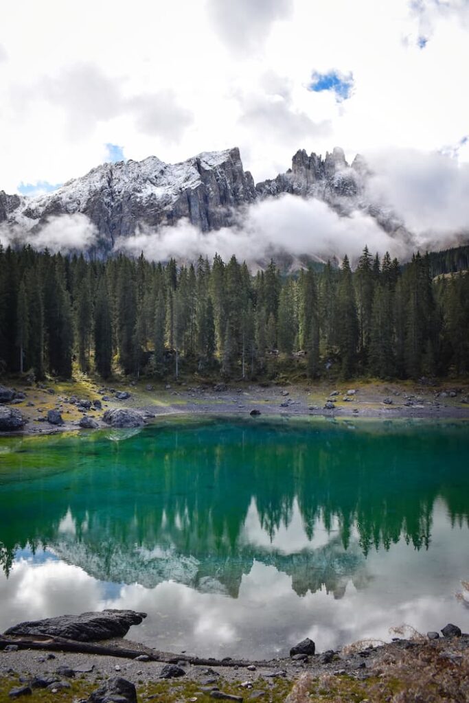 @happinessisle_Dolomites_Lake_Vieewe