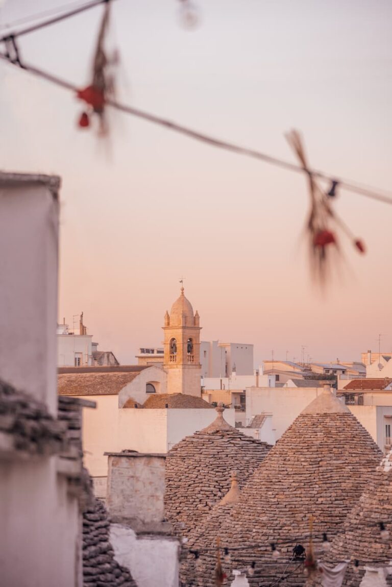 Italy-Puglia-Alberobello-MarieLevillain