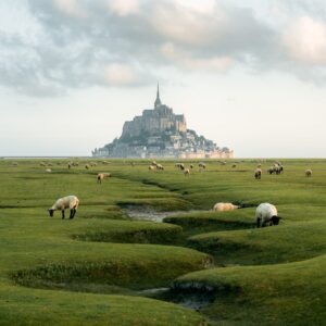 @roamwithsimon - Simon Hechtbauer - Nomadict Best of the Week 32