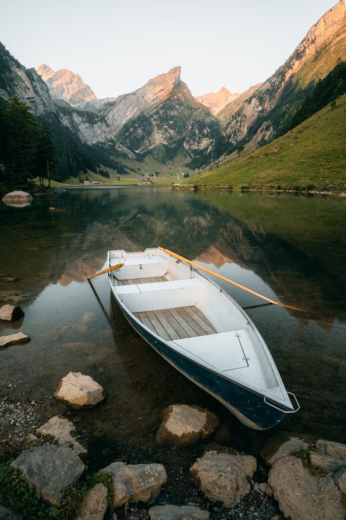 @roamwithsimon - Simon Hechtbauer - Nomadict Best of the Week 6